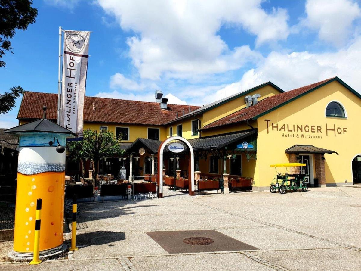 Hotel Thalinger Hof Kronstorf Exterior foto